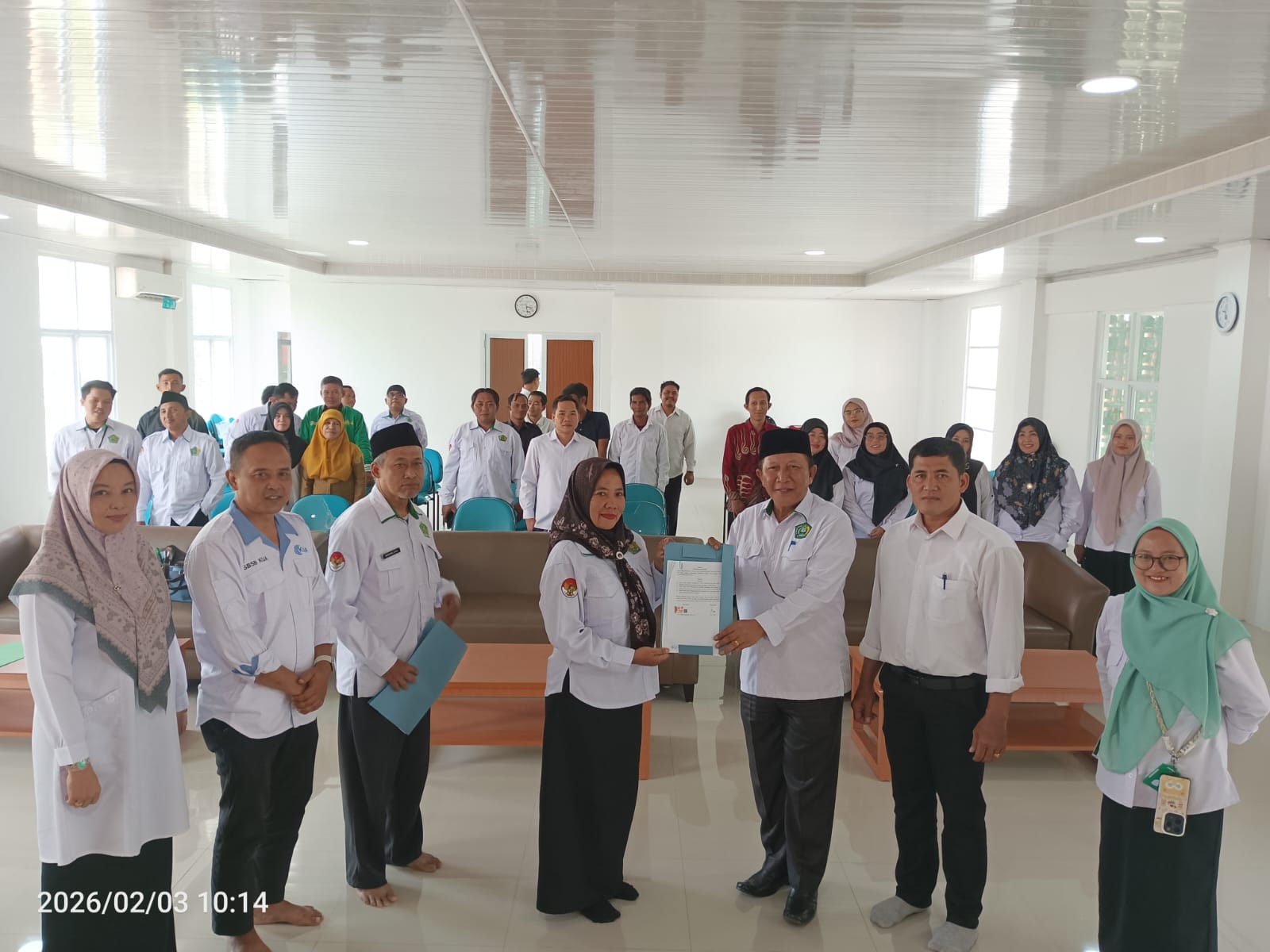 Optimalkan Kinerja Birokrasi, Kemenag Pangkalpinang Rampungkan Kontrak Kerja PPPK Tahap 2 dan Paruh Waktu